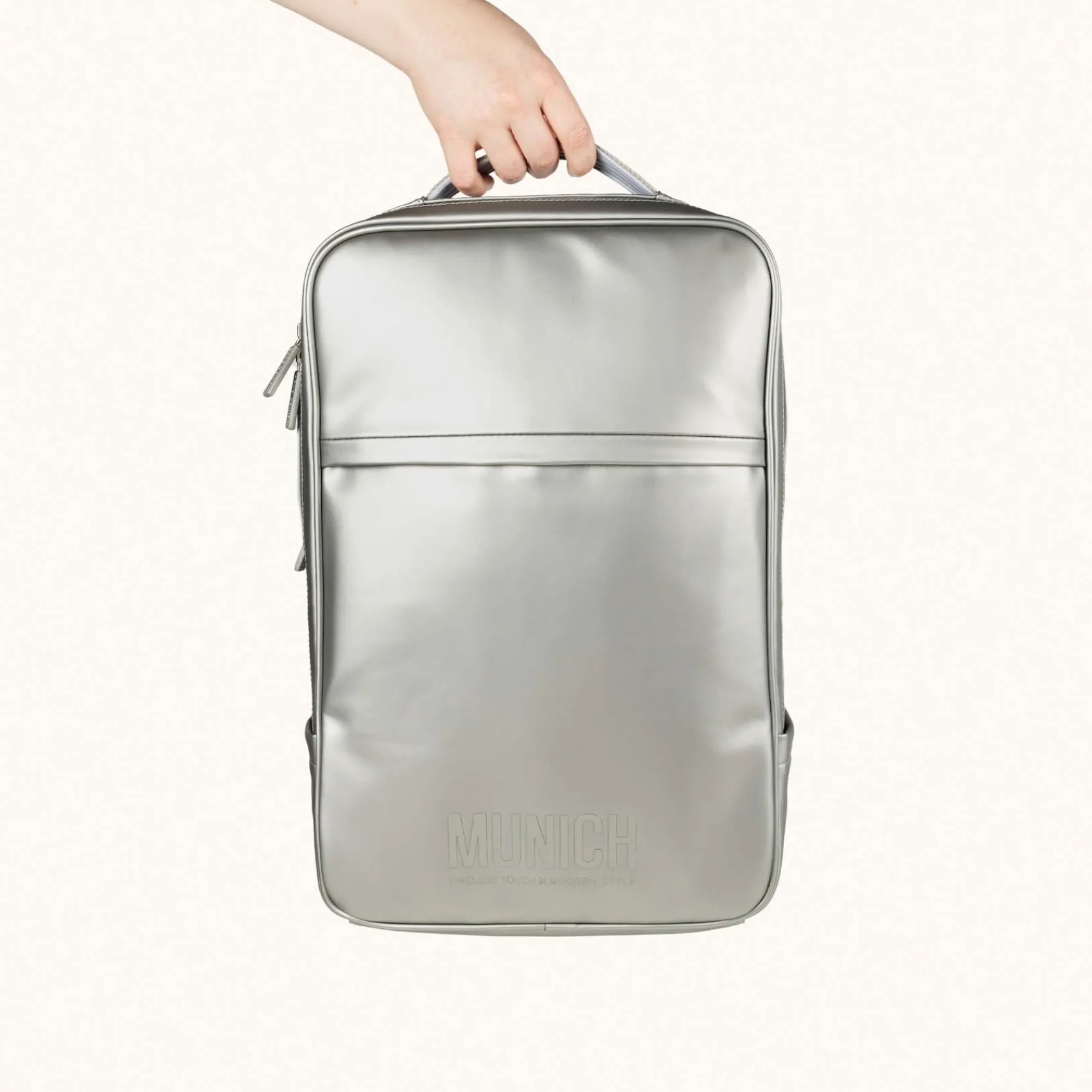 Mujer MUNICH Colección Mujer|Mochilas<ESSENCE RECYCLED FW25 BACKPACK C/AQUA