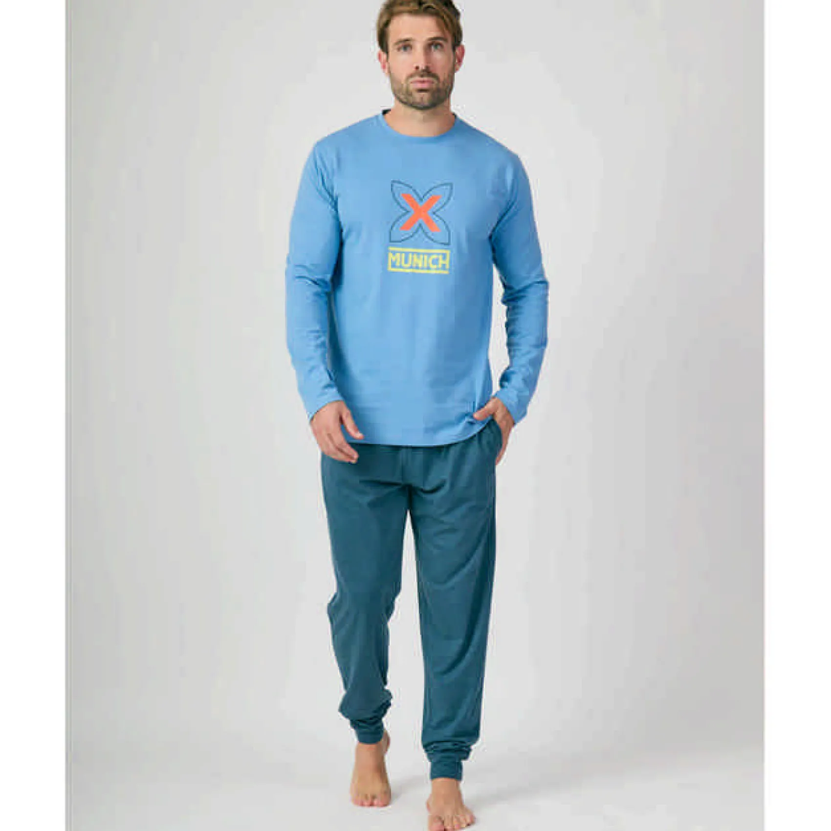 Hombre MUNICH Pijamas<Pijama hombre dos piezas de algodón celeste-marino.